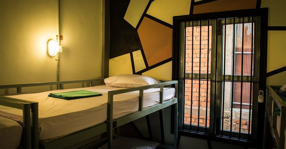 The Living Quarters Hostel 543 Сіємреап Екстер'єр фото